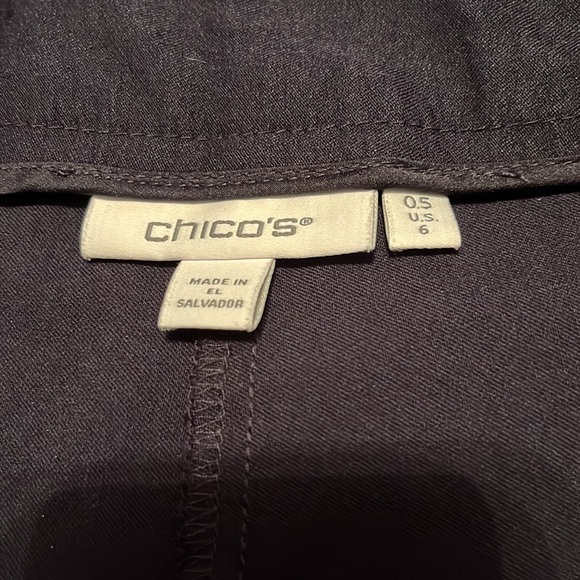 Chico’s super stretchy Bermuda shorts. - Picture 3 of 6